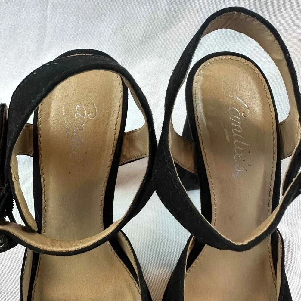 Candie’s Black Platform‎ Heels | Size 7.5